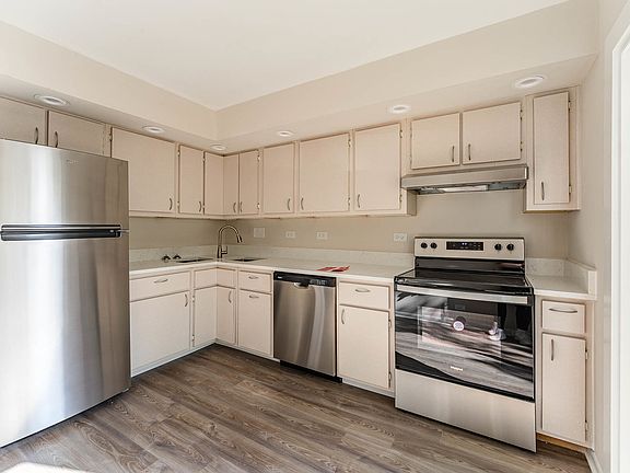 5th image of 3093 Lynnwood Ct