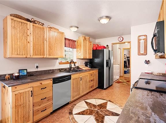 5th image of 125 N Glen Ln