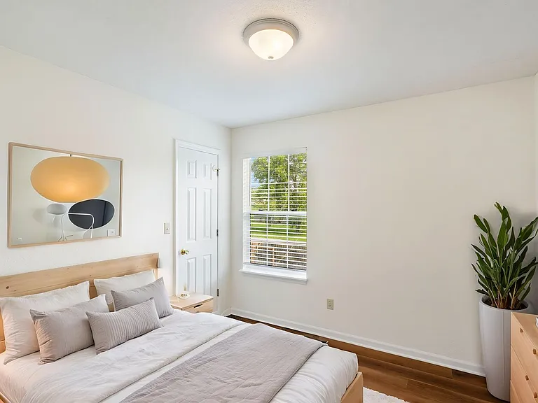 4302-4304 Cheryl Ct. — Photo 29