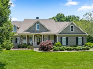 324 Ridgemont Dr, Ellijay, GA 30536