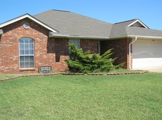 313 Mockingbird Ln, Stillwater, OK 74074