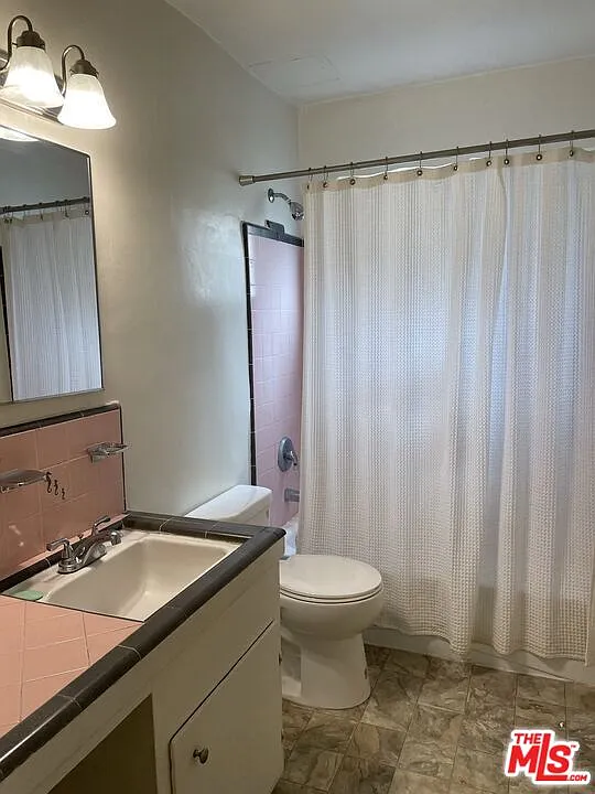 1 bed, 1.0 bath, 620 sqft, $1,950 — Photo 3