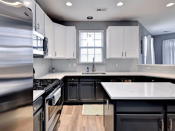 4th image of 1474 Elderberry Rd