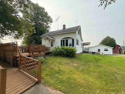 1341 Schabow St, Gresham, WI, 54128
