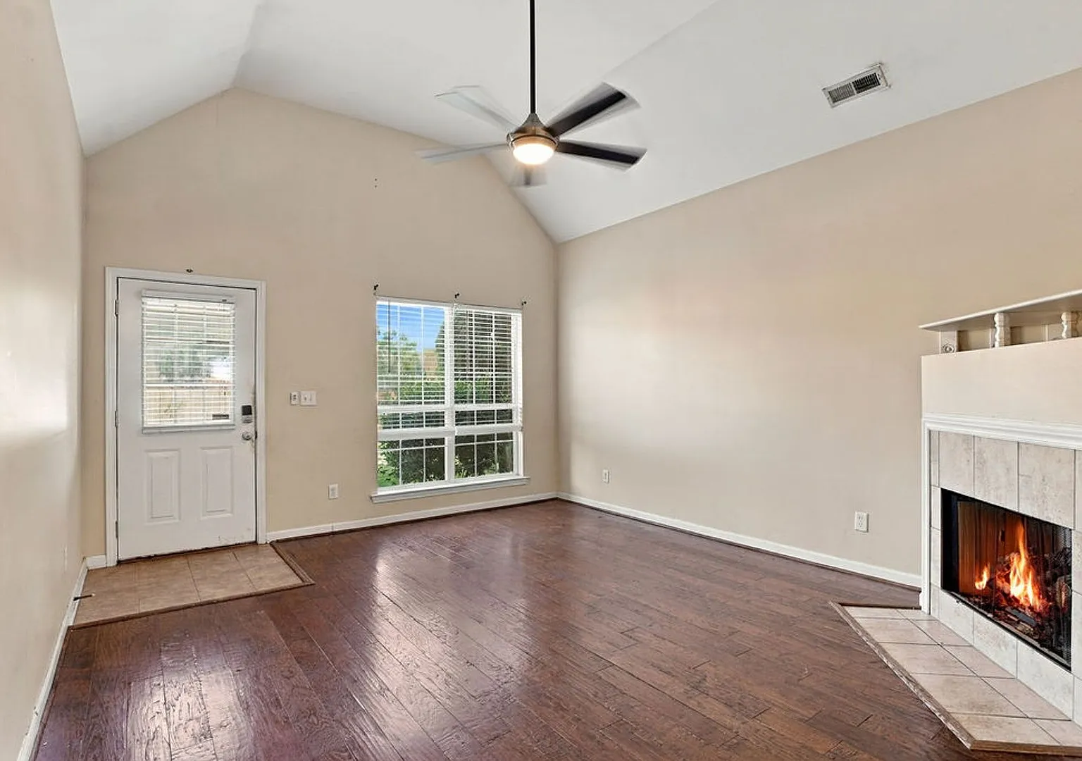 Neat and clean 2 bedroom town home home in Bessemer — Photo 2
