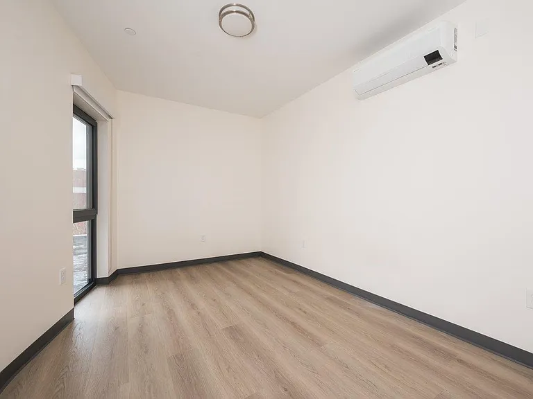 55 N Main St #301 — Photo 13