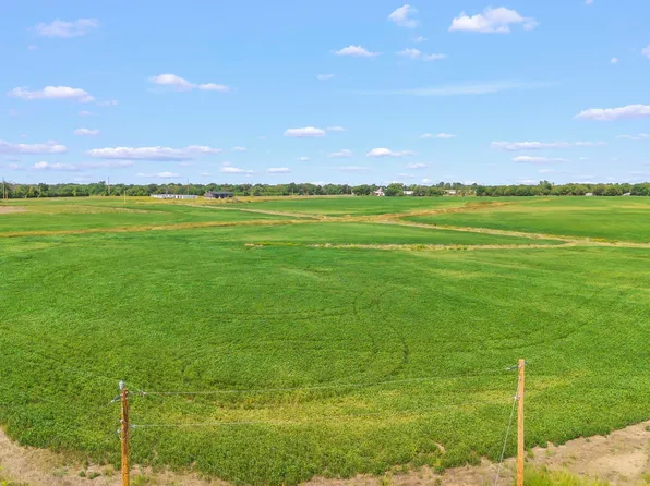 5 Smasal & Cedar Park Dr, Sedalia, MO 65301