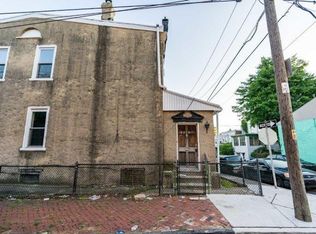 4269 Penn St, Philadelphia, PA 19124