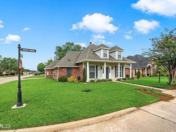 4th image of 10540 Plum Creek Dr