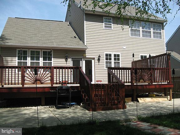 3rd image of 4315 Reverend Eversfield Ct