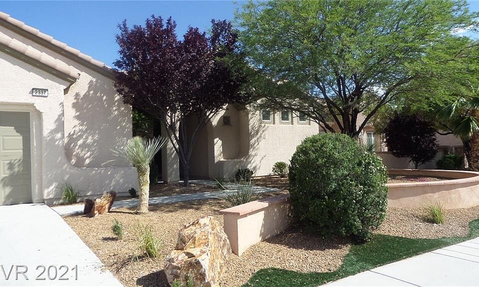 1st image of 2337 Canyonville Dr