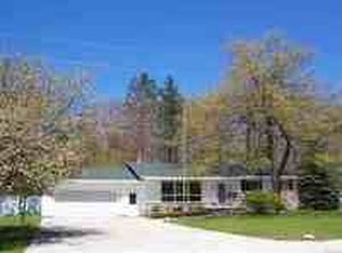 1897 Greenfield Dr, Ossineke, MI 49766