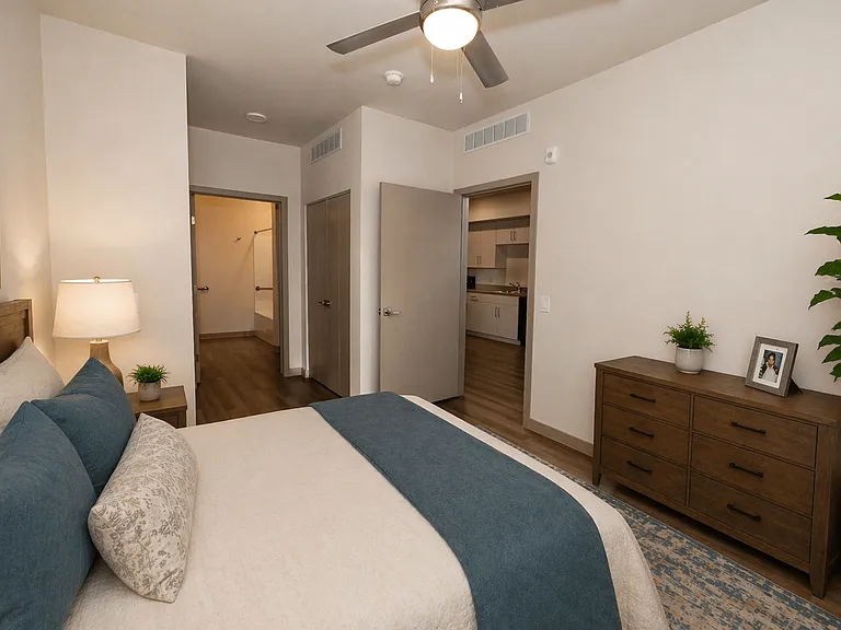 The Glendale Senior Apartments — Photo 11
