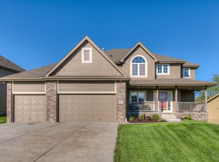 19527 Bellbrook Blvd, Gretna, NE 68028