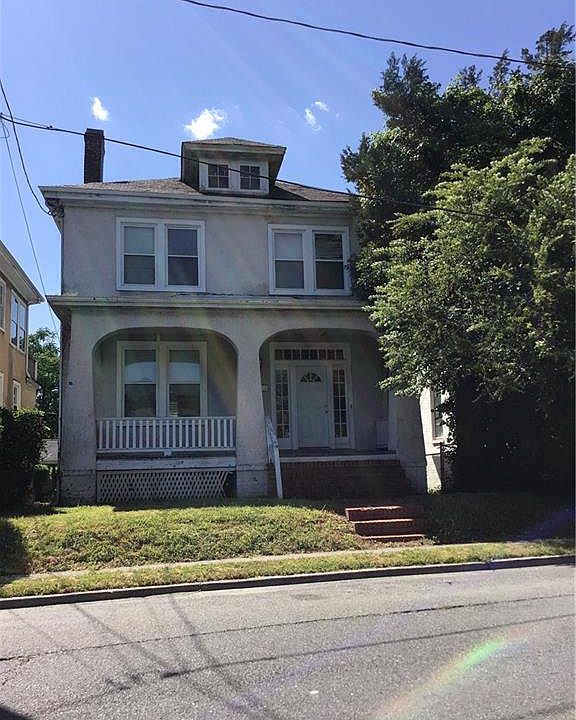 1st image of 1606 Monteiro St