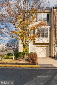 2466 Clover Field Cir, Herndon, VA, 20171