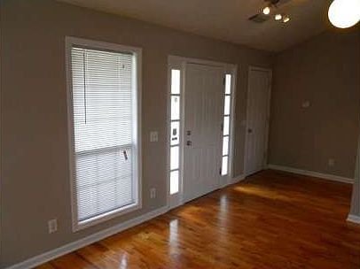 3rd image of 6847 Magnolia Park Dr