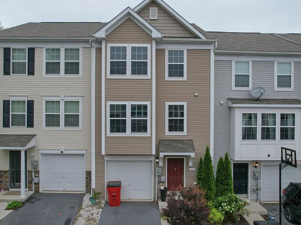 66 Antigua Dr