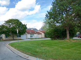 511 Gardiner Ct, Romeoville, IL 60446