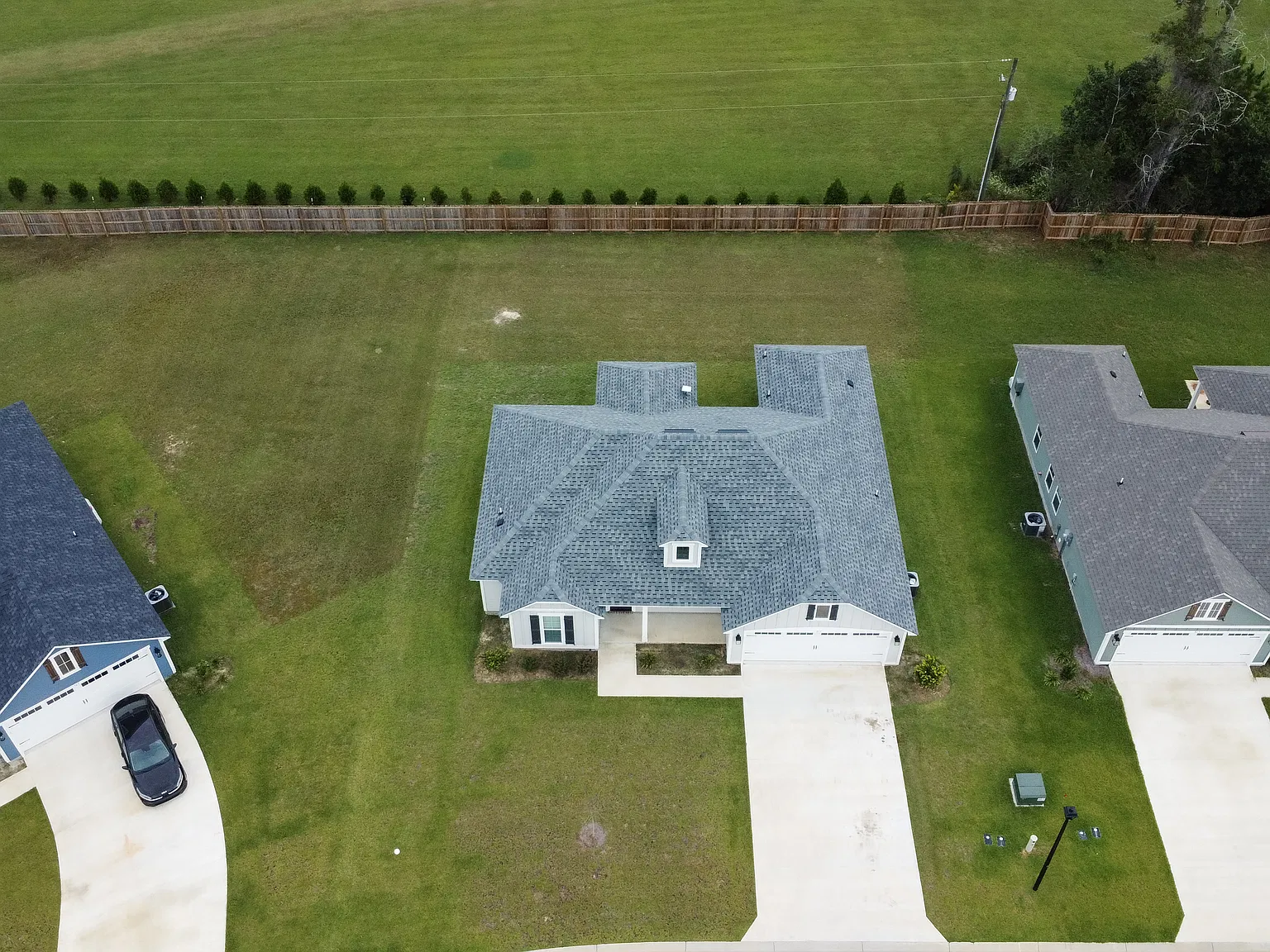 4 bed, 1658 sqft, $2,500 — Photo 3