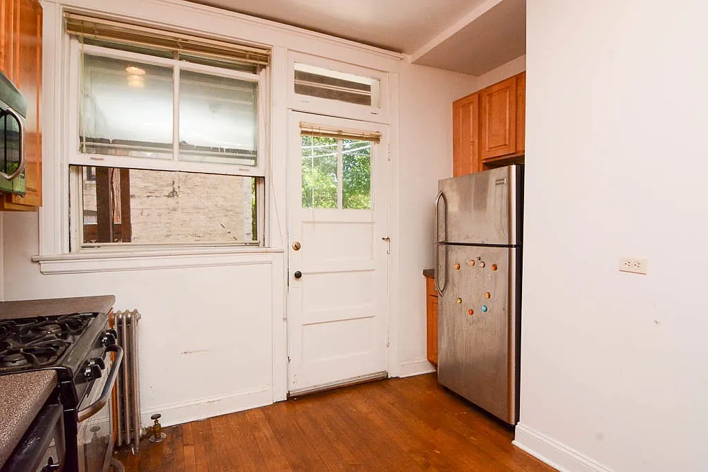 Dreamy 3 Bed, 1 Bath at Logan + Mozart (Logan Square) — Photo 4