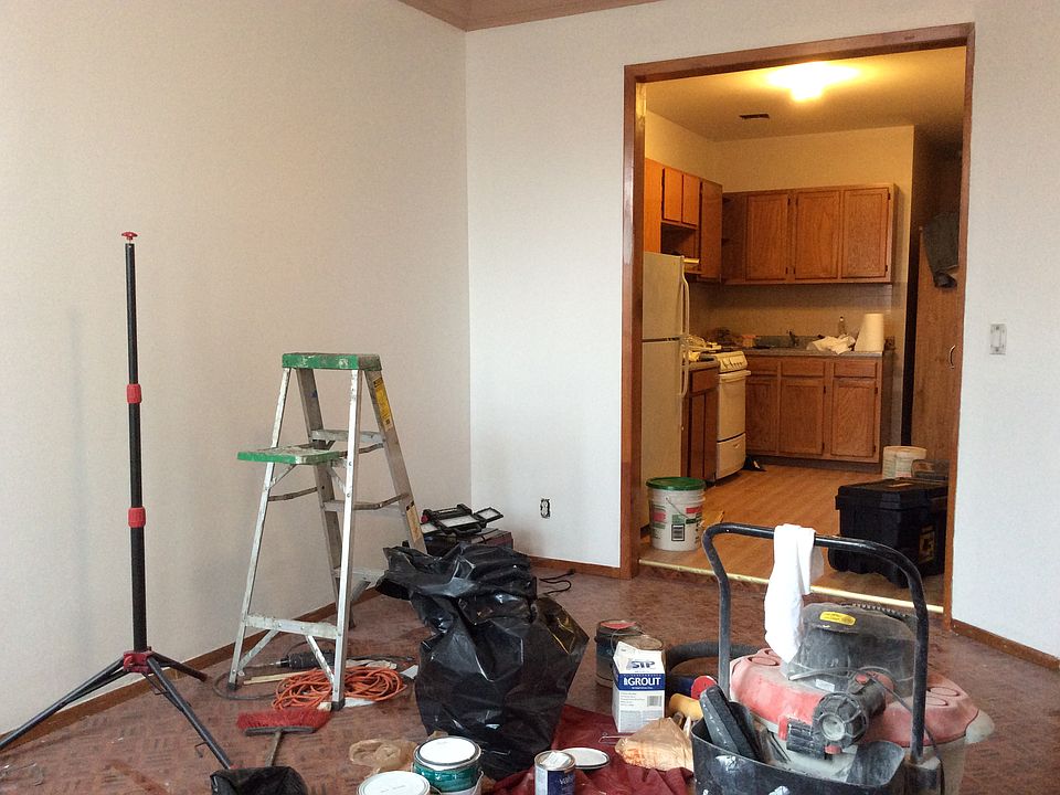 2nd image of 246 Driggs Ave APT 1