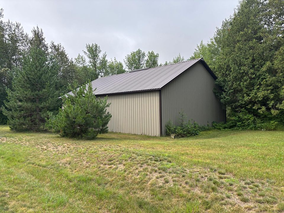 2nd image of 20257 640th Ln