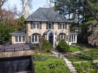 3406 Viburnum Dr, Madison, WI 53705