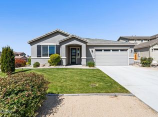7231 Serenghetti Ct, Sparks, NV 89436