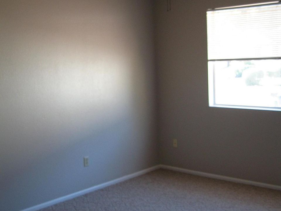 2nd image of 10621 S 42nd Pl