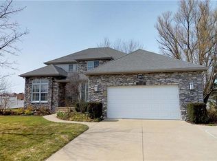 5070 Ellington Dr, Erie, PA