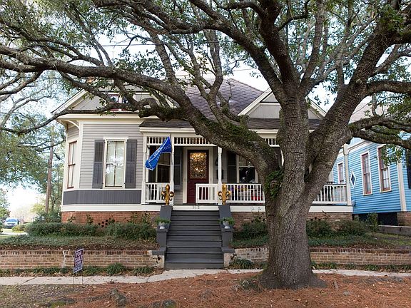 N. Joachim Street Scape