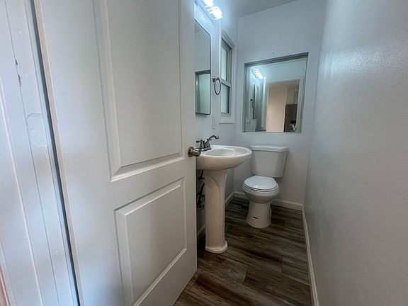 5th image of 880 San Mateo Ct