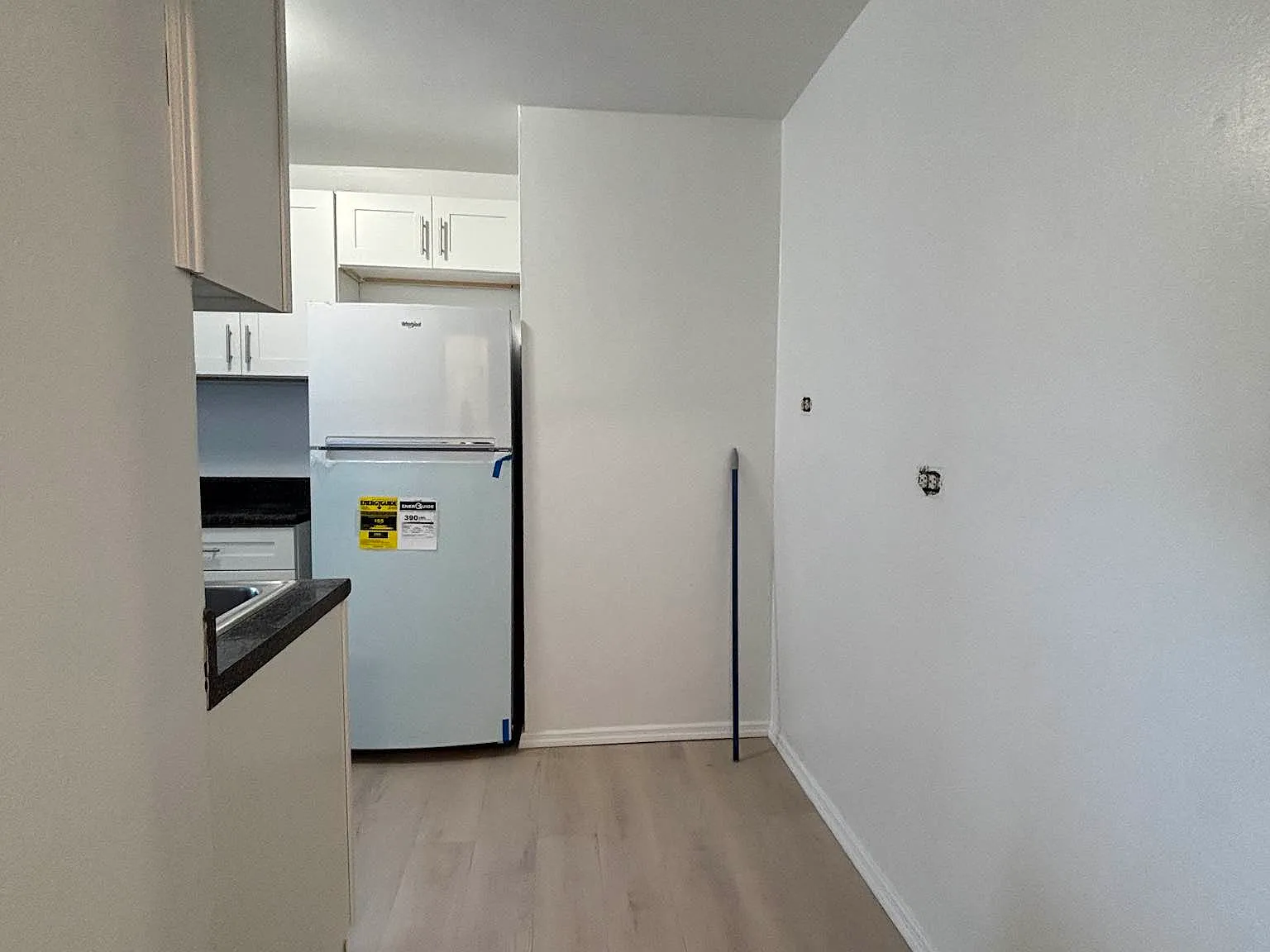 6555 Broadway — Photo 3