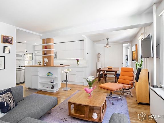 3rd image of 307 W 20th St #2R