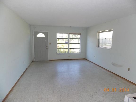 3rd image of 381 Coral Dr
