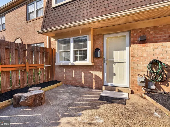 248 Arbour Ct, North Wales, PA 19454