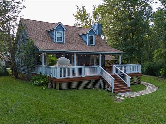 3rd image of 12737 Clay City Rd