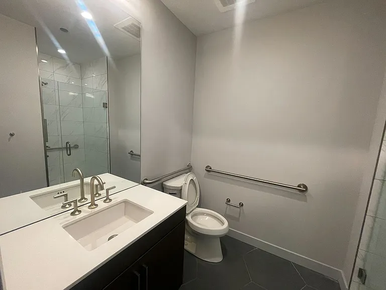 331 S Wells St #1202 — Photo 17