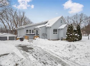 69 Heiman St, Kitchener, ON N2M 3L8