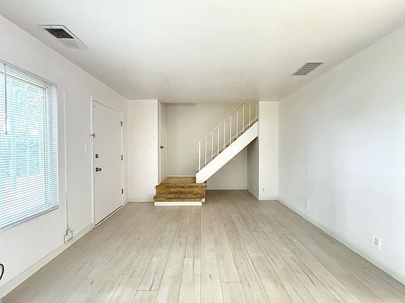 5th image of 2590 Tosca Way