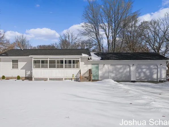 12535 Macclain St NE, Cedar Springs, MI 49319