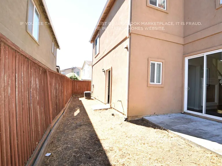 1866 Leaning Oak Dr — Photo 14