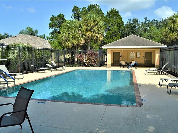 4th image of 1334 Millbrook Cir