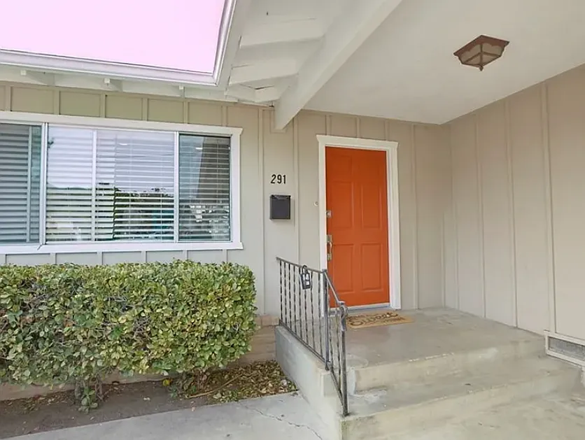 5 bed, 1700 sqft, $1,300 — Photo 3