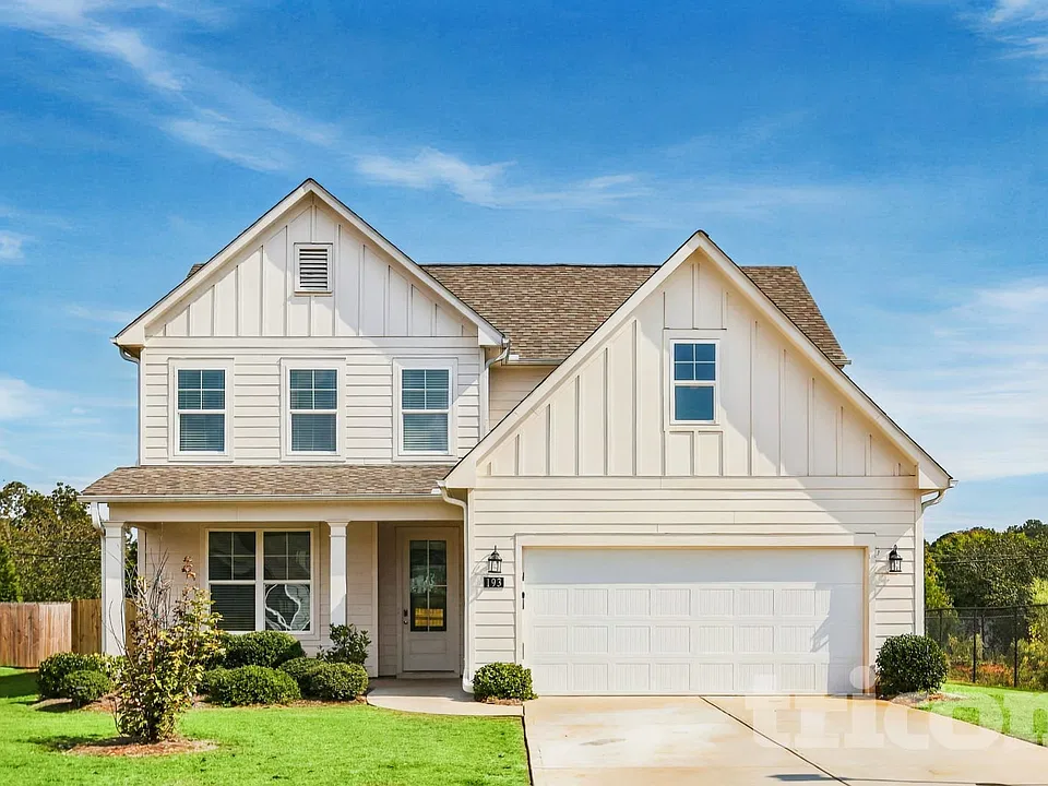 193 Everett Sq