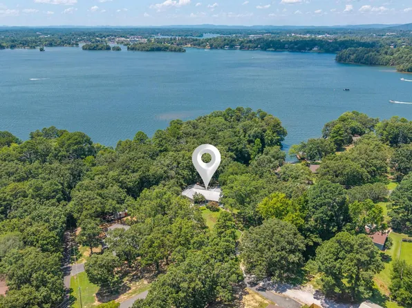 512 Beachview Cir, Hot Springs, AR 71913