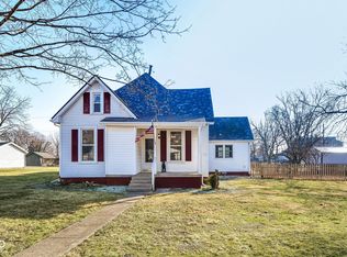 229 N 5th St, Elwood, IN 46036