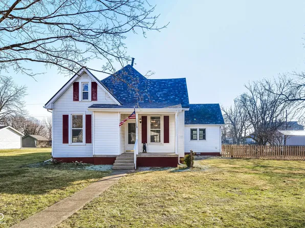 229 N 5th St, Elwood, IN 46036