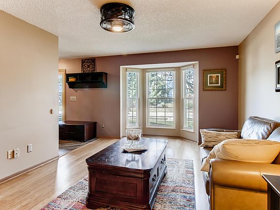 4th image of 8365 Bedlington Dr